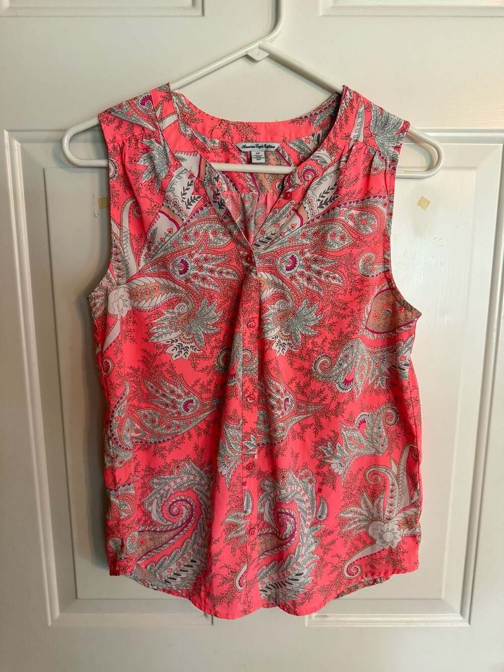 American Eagle Outfitters Paisley Sleeveless Blouse Size S/P Neon Pink
